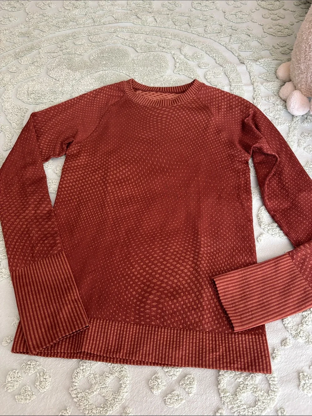 lululemon athletica Women's Rest Less Activewear Shirt Desert Sun / Date Brown